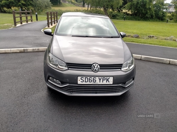 Used Volkswagen Polo 2016 for sale - 75052297: Photo 2
