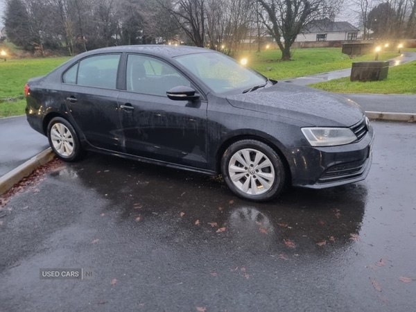 Used Volkswagen Jetta 2015 for sale - 77254168: Photo 3
