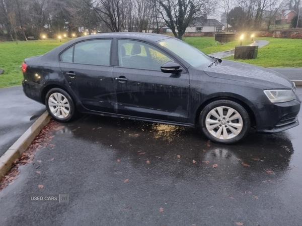 Used Volkswagen Jetta 2015 for sale - 77254168: Photo 4