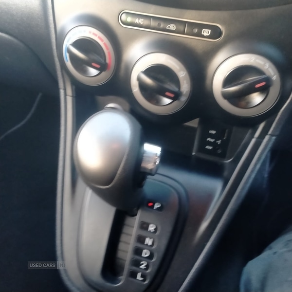 Used Hyundai i10 2013 for sale - 77030260: Photo 8