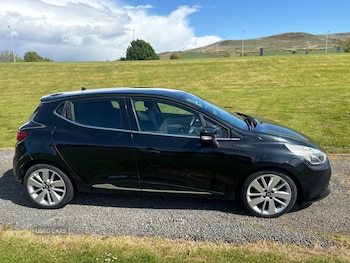 Used Renault Clio 2015 for sale - 79084473: Photo