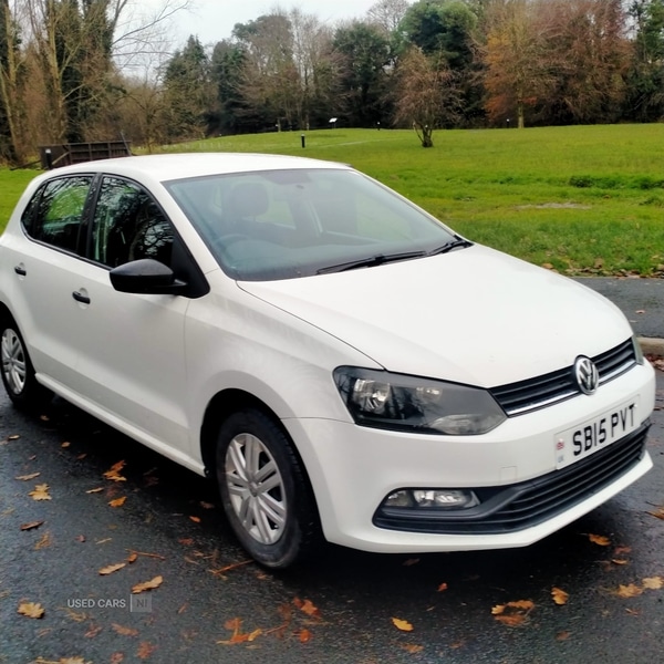 Used Volkswagen Polo 2015 for sale - 76899892: Photo 2
