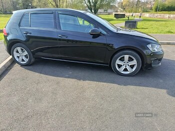 Used Volkswagen Golf 2015 for sale - 78602420: Photo