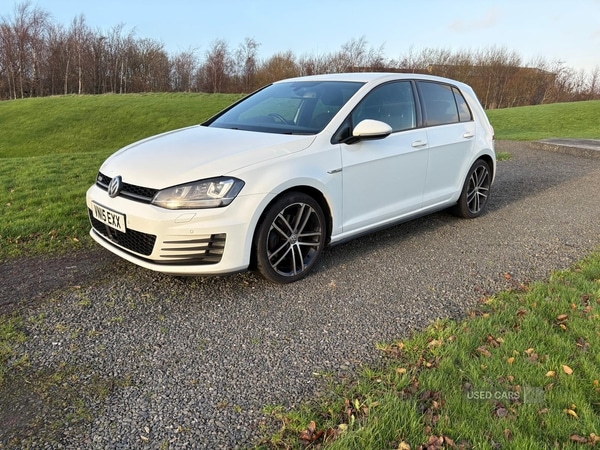 Used Volkswagen Golf 2015 for sale - 77075077: Photo 6