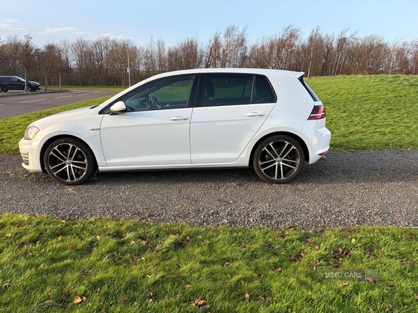 Used Volkswagen Golf 2015 for sale - 77075077: Photo 8