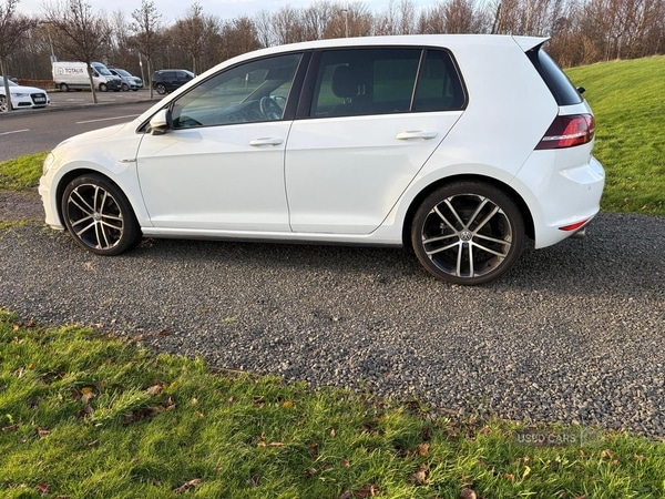 Used Volkswagen Golf 2015 for sale - 77075077: Photo 9