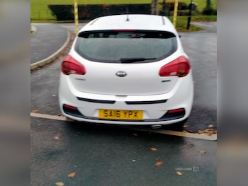 Used Kia Ceed 2016 for sale - 76715867: Photo