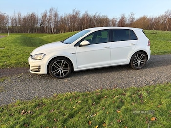 Used Volkswagen Golf 2015 for sale - 79304893: Photo