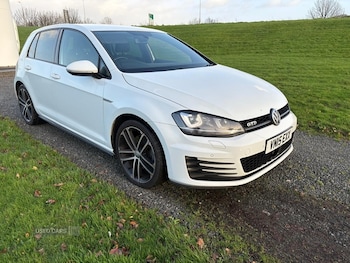 Used Volkswagen Golf 2015 for sale - 79084978: Photo