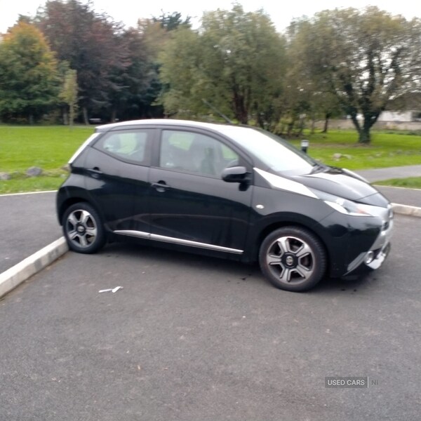 Used Toyota AYGO 2015 for sale - 76201925: Photo 2