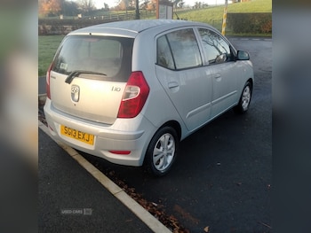 Used Hyundai i10 2013 for sale - 76522960: Photo