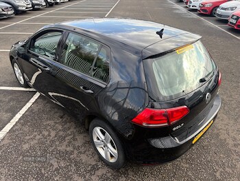 Used Volkswagen Golf 2016 for sale - 78602438: Photo