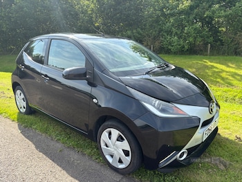 Used Toyota AYGO 2016 for sale - 79304730: Photo