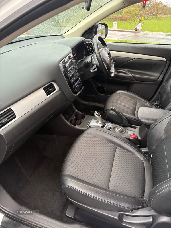 Used Mitsubishi Outlander 2015 for sale - 77030526: Photo 8