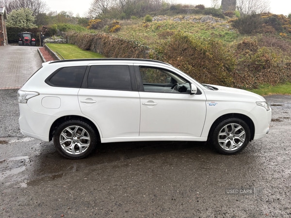 Used Mitsubishi Outlander 2015 for sale - 74426193: Photo 3