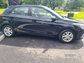 Used Hyundai i20 2017 for sale - 74829011: Photo