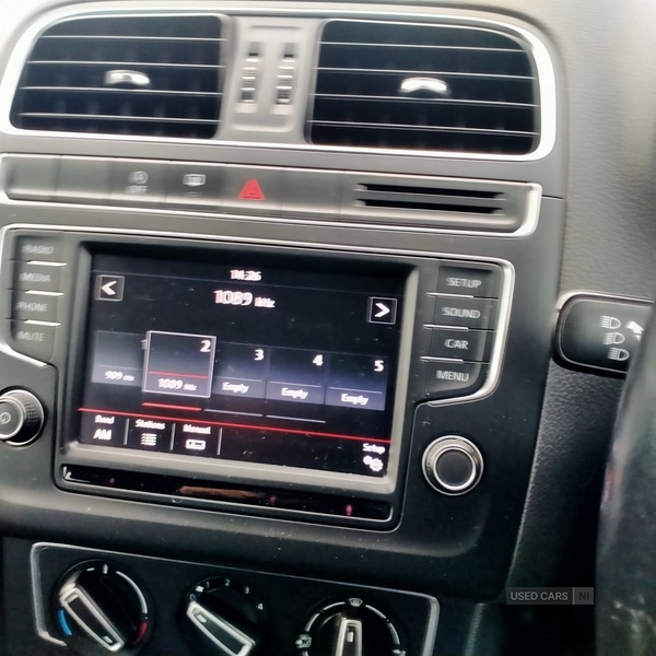 Used Volkswagen Polo 2015 for sale - 77084625: Photo 15