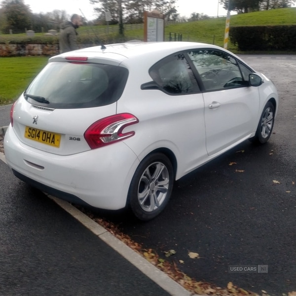Used Peugeot 208 2014 for sale - 76446983: Photo 5