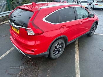 Used Honda CR-V 2017 for sale - 77157012: Photo