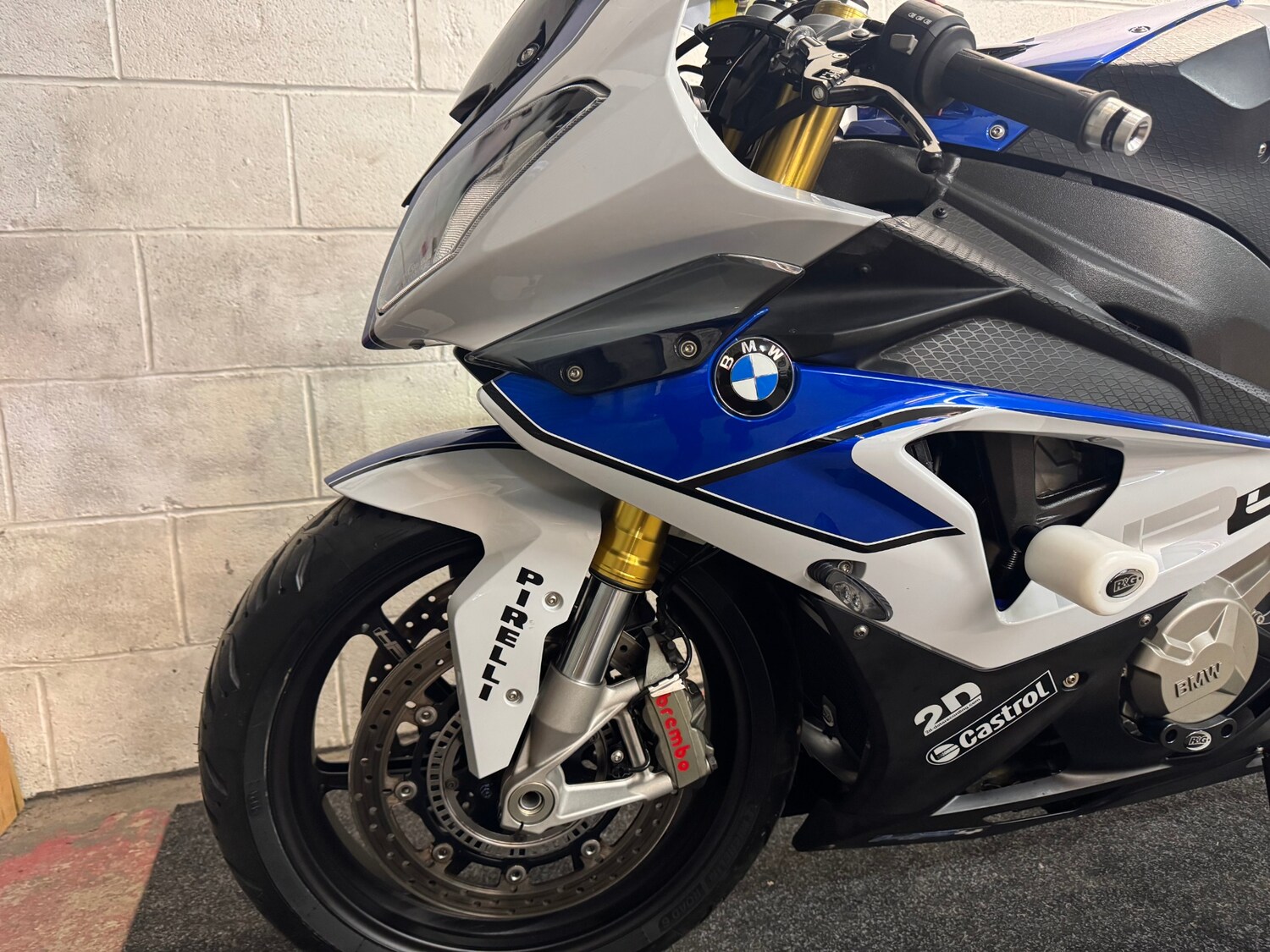 BMW HP4