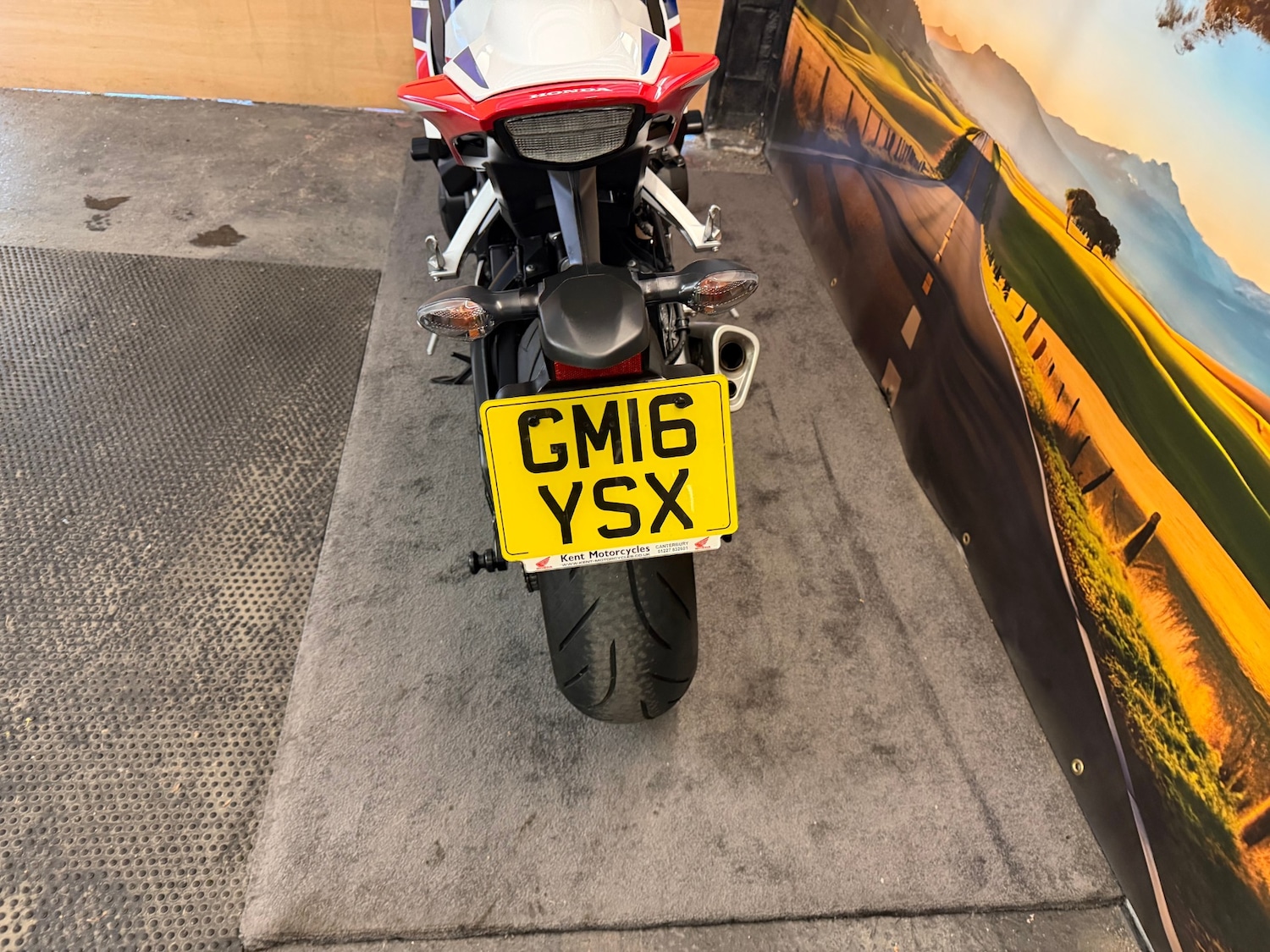 Used Honda CBR 2016 for sale - 78582165: Photo 15