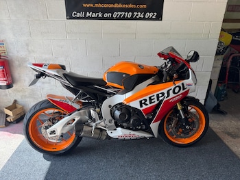 Used Honda CBR 2015 for sale - bike-75131941: Photo