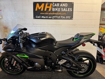 Used Kawasaki NINJA ZX 10 2020 for sale - bike-76518575: Photo