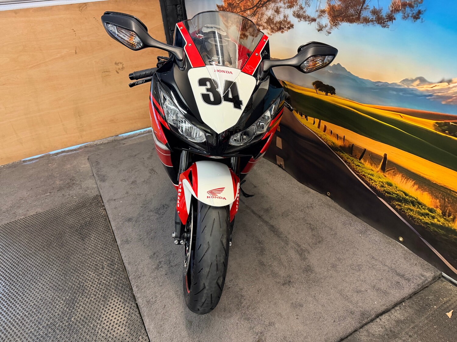 Used Honda CBR 2015 for sale - 78669422: Photo 10