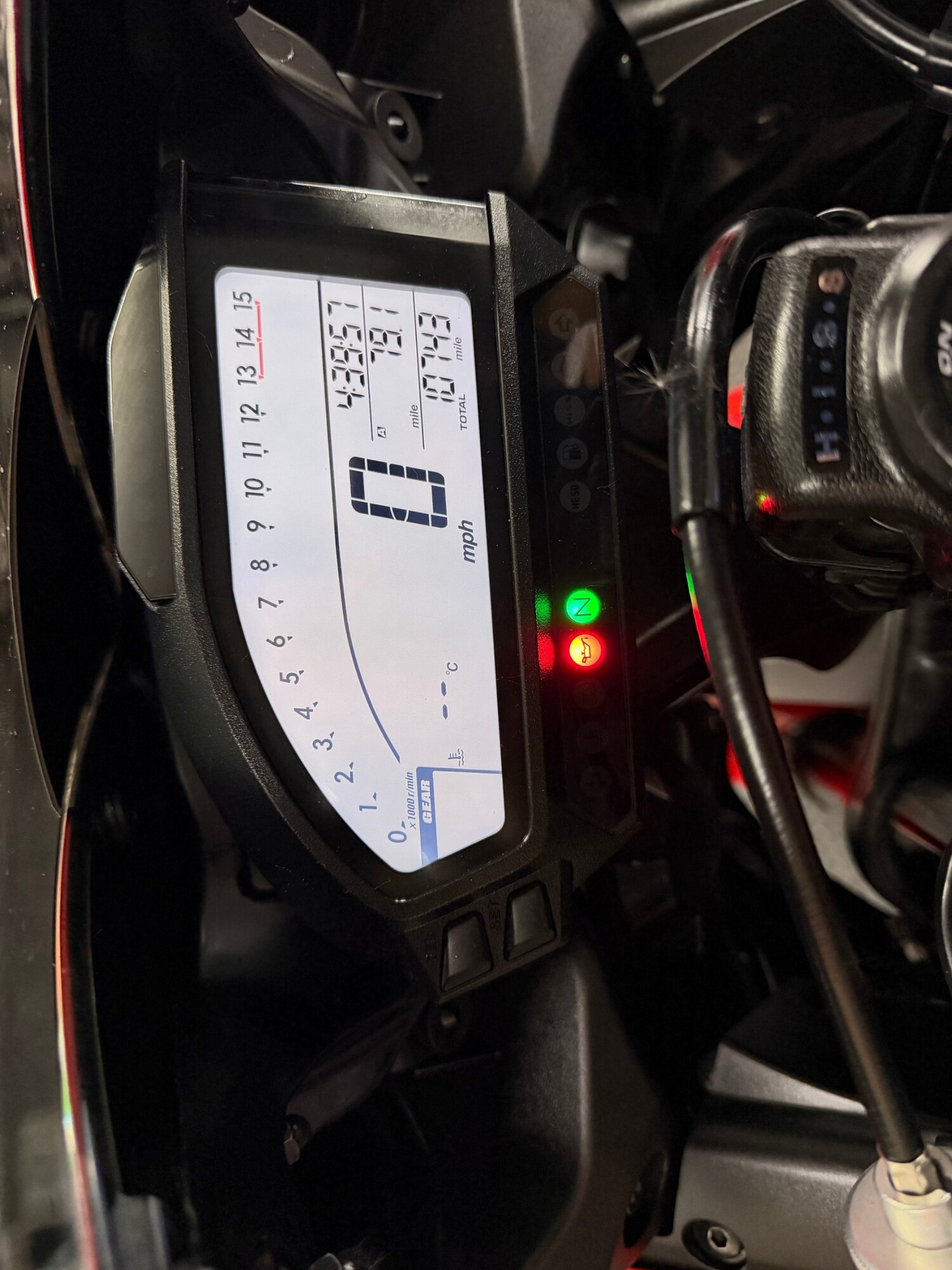 Used Honda CBR 2015 for sale - 78669422: Photo 3