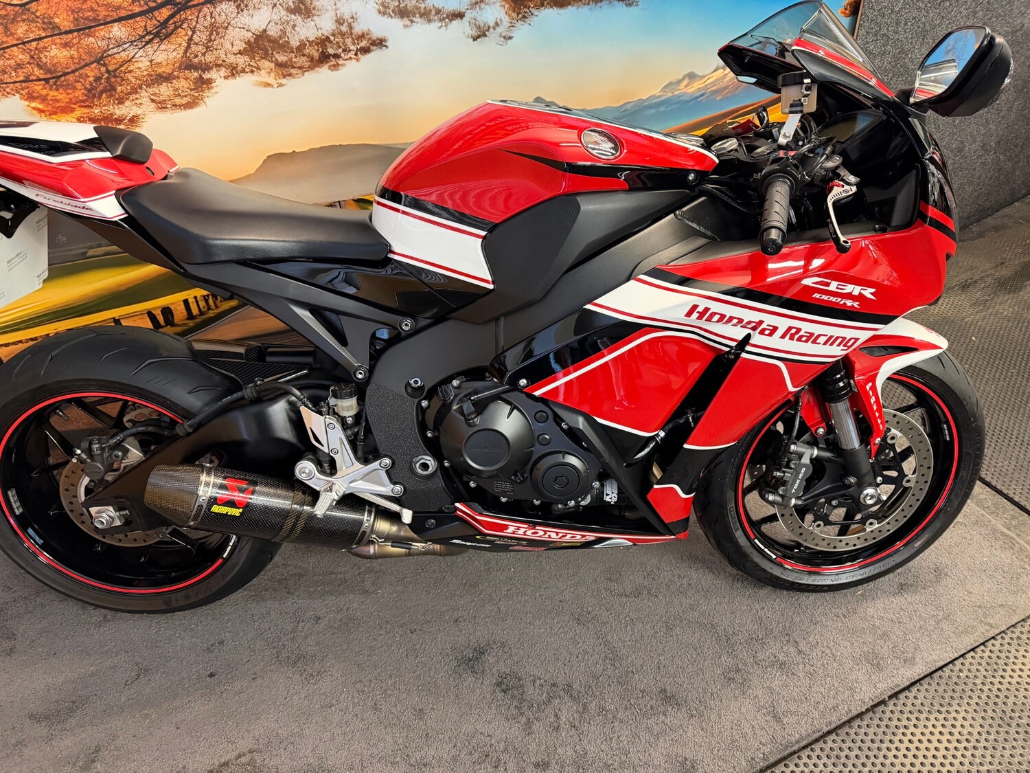 Used Honda CBR 2015 for sale - 78669422: Photo 4