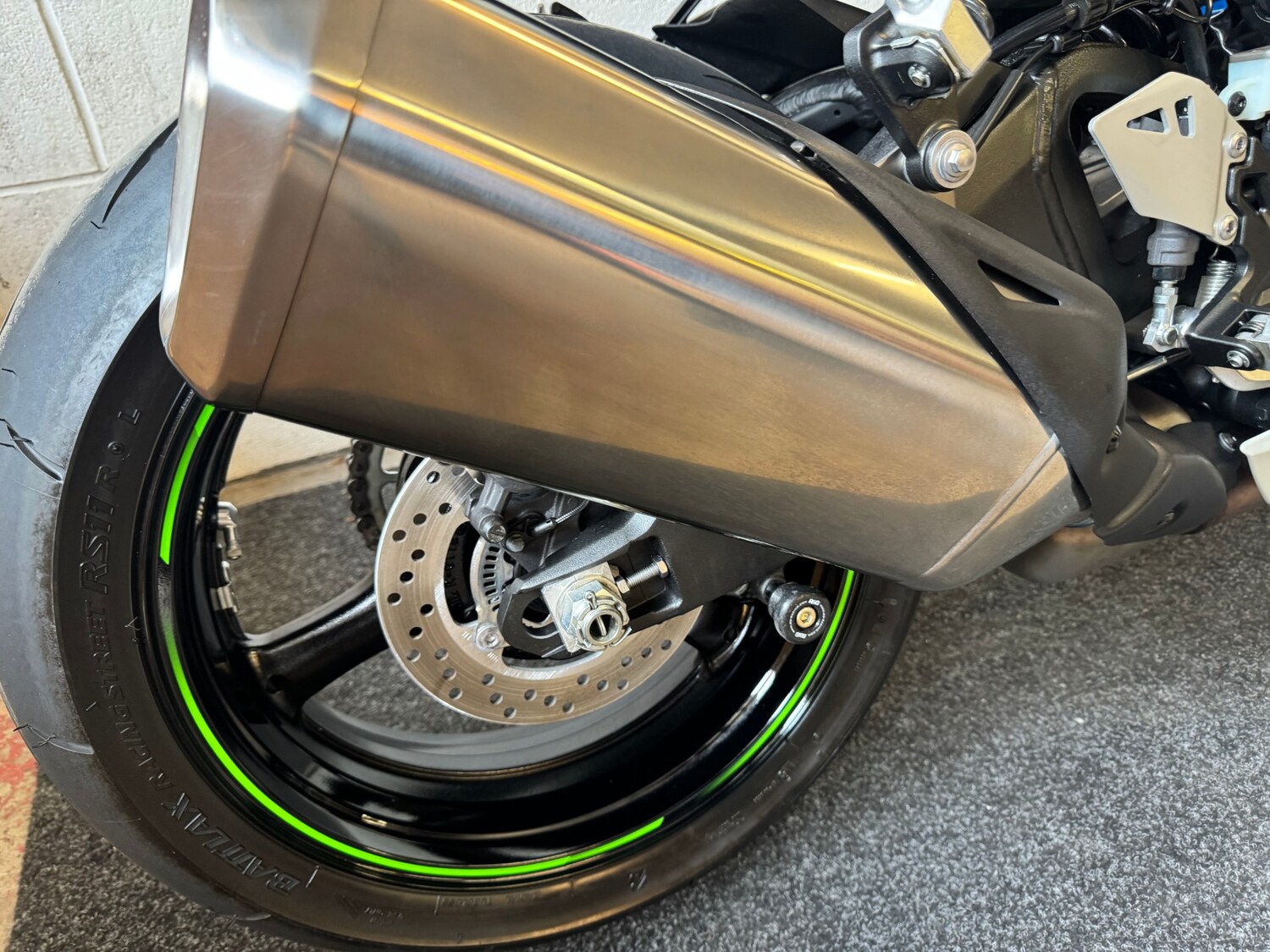 Kawasaki NINJA ZX 10