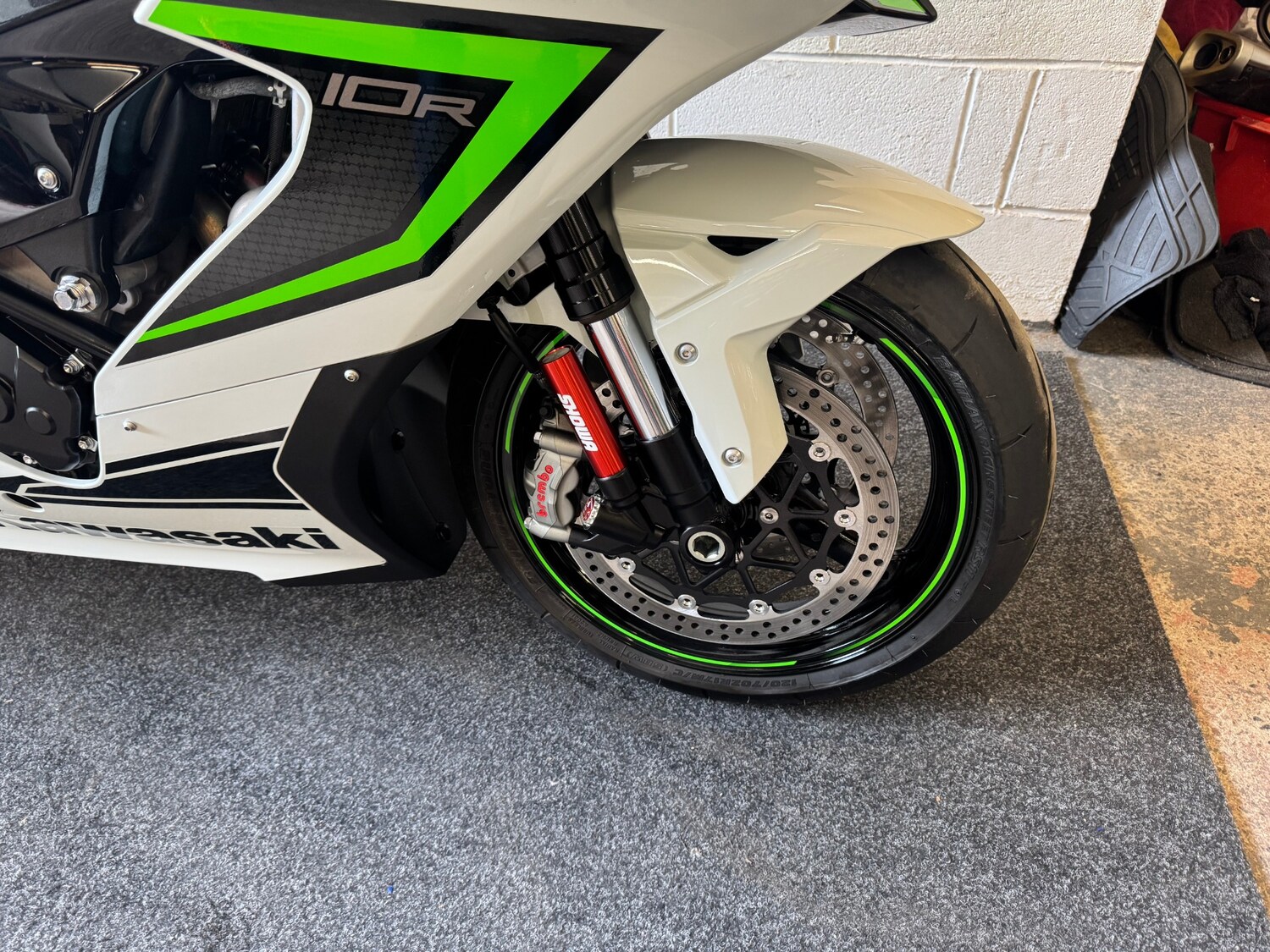 Kawasaki NINJA ZX 10