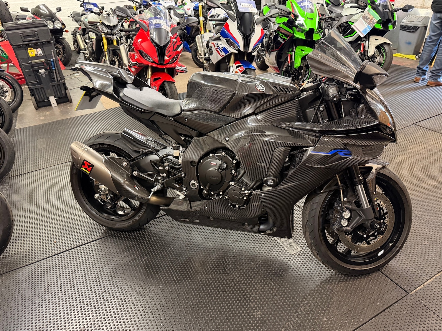 Used Yamaha R1 2023 for sale - 78826534: Photo 9
