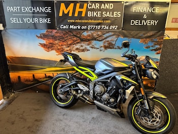 Used Triumph STREET 2021 for sale - bike-78237333: Photo