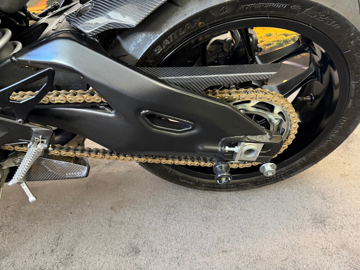 Used Yamaha R1 2023 for sale - 78422833: Photo 13