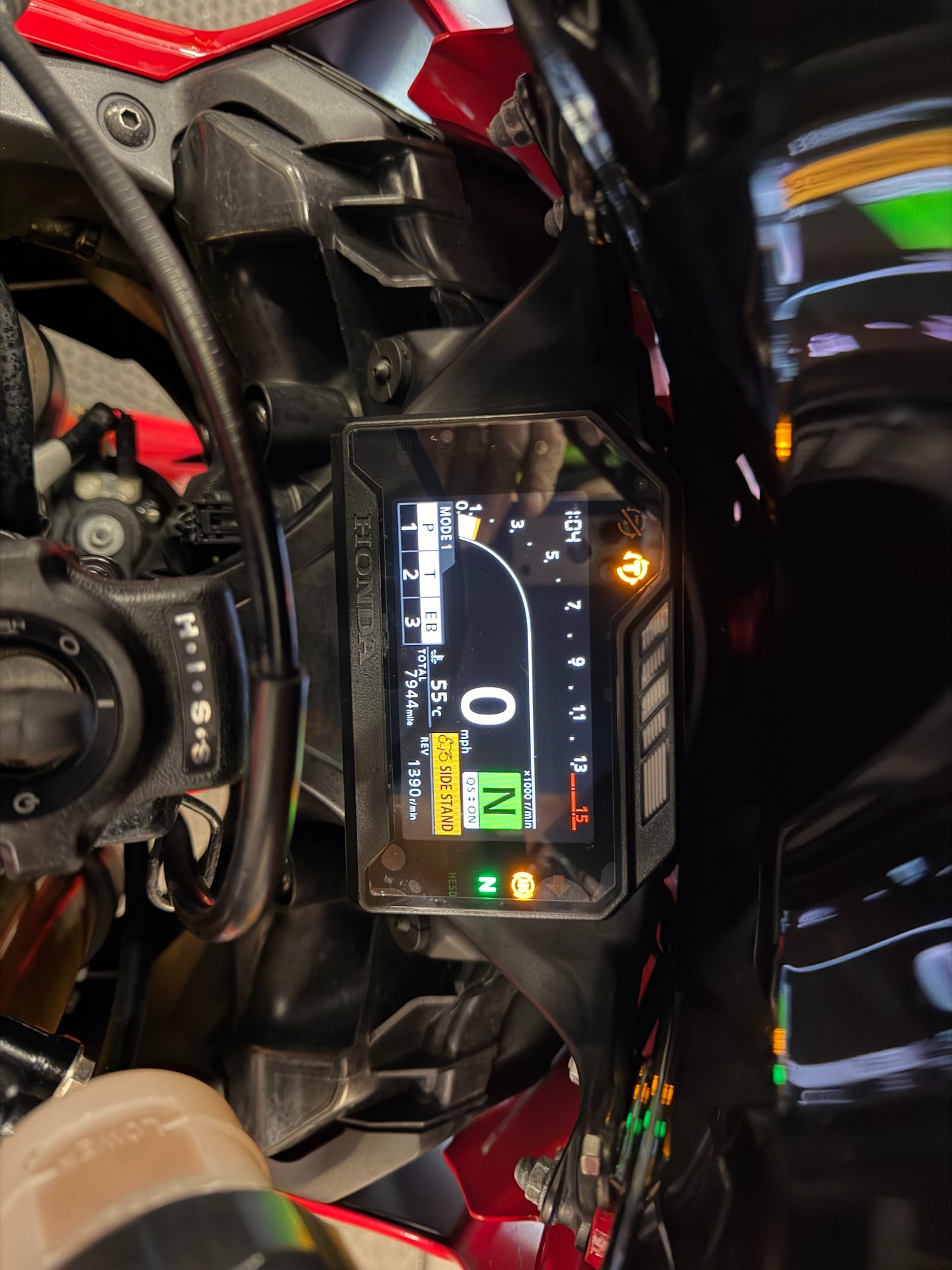 Used Honda CBR 2019 for sale - 78849365: Photo 4