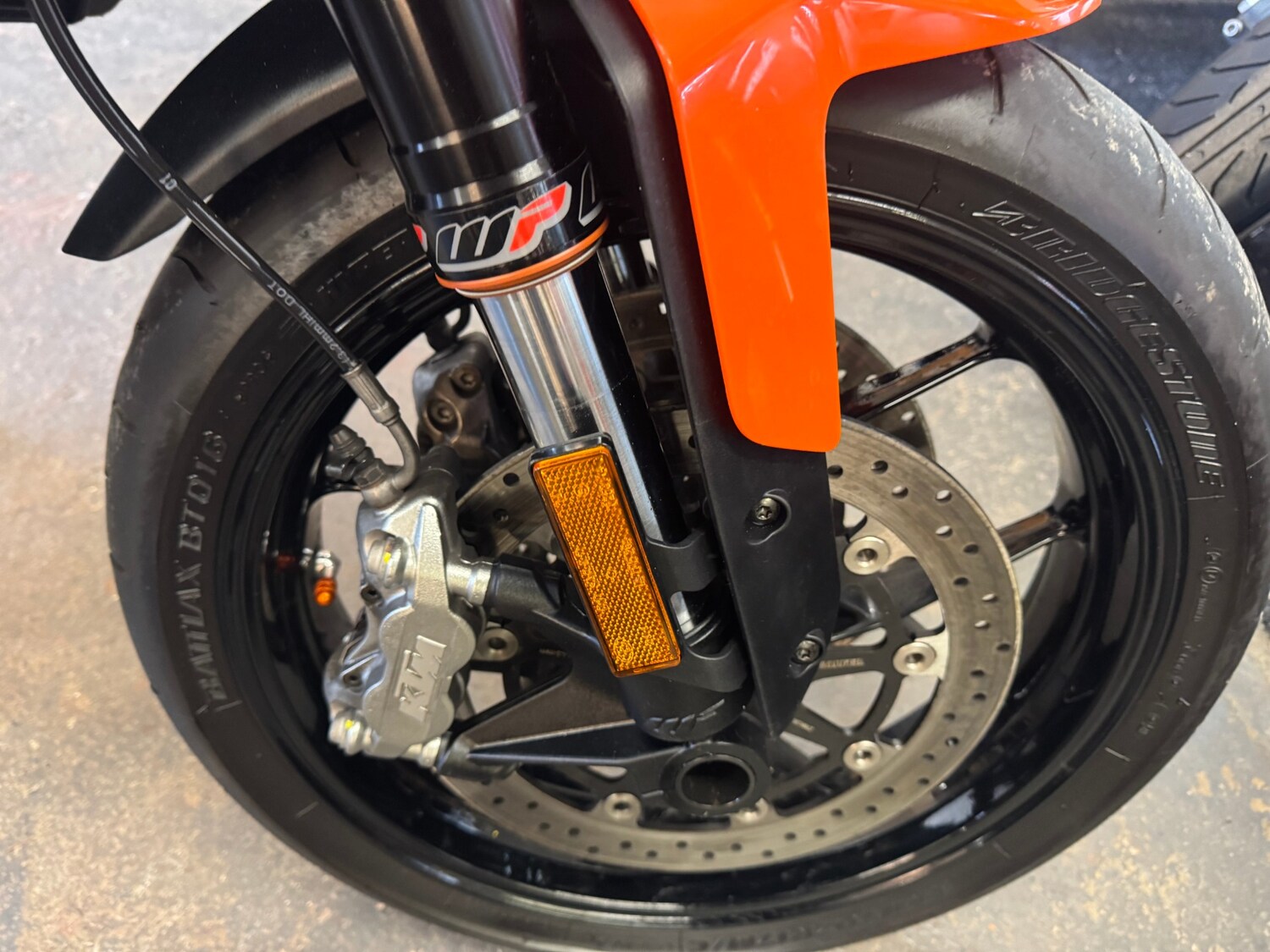 KTM DUKE