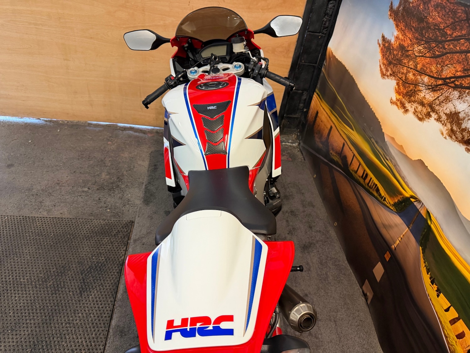 Used Honda CBR 2016 for sale - 78670471: Photo 10