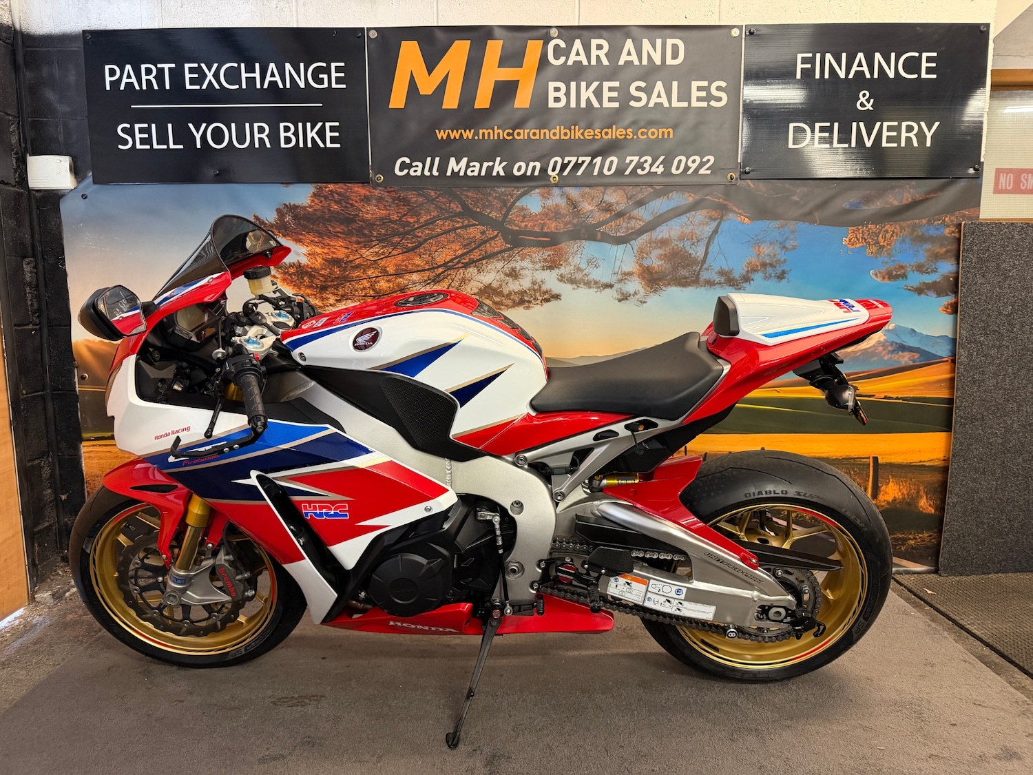 Used Honda CBR 2016 for sale - 78670471: Photo 2