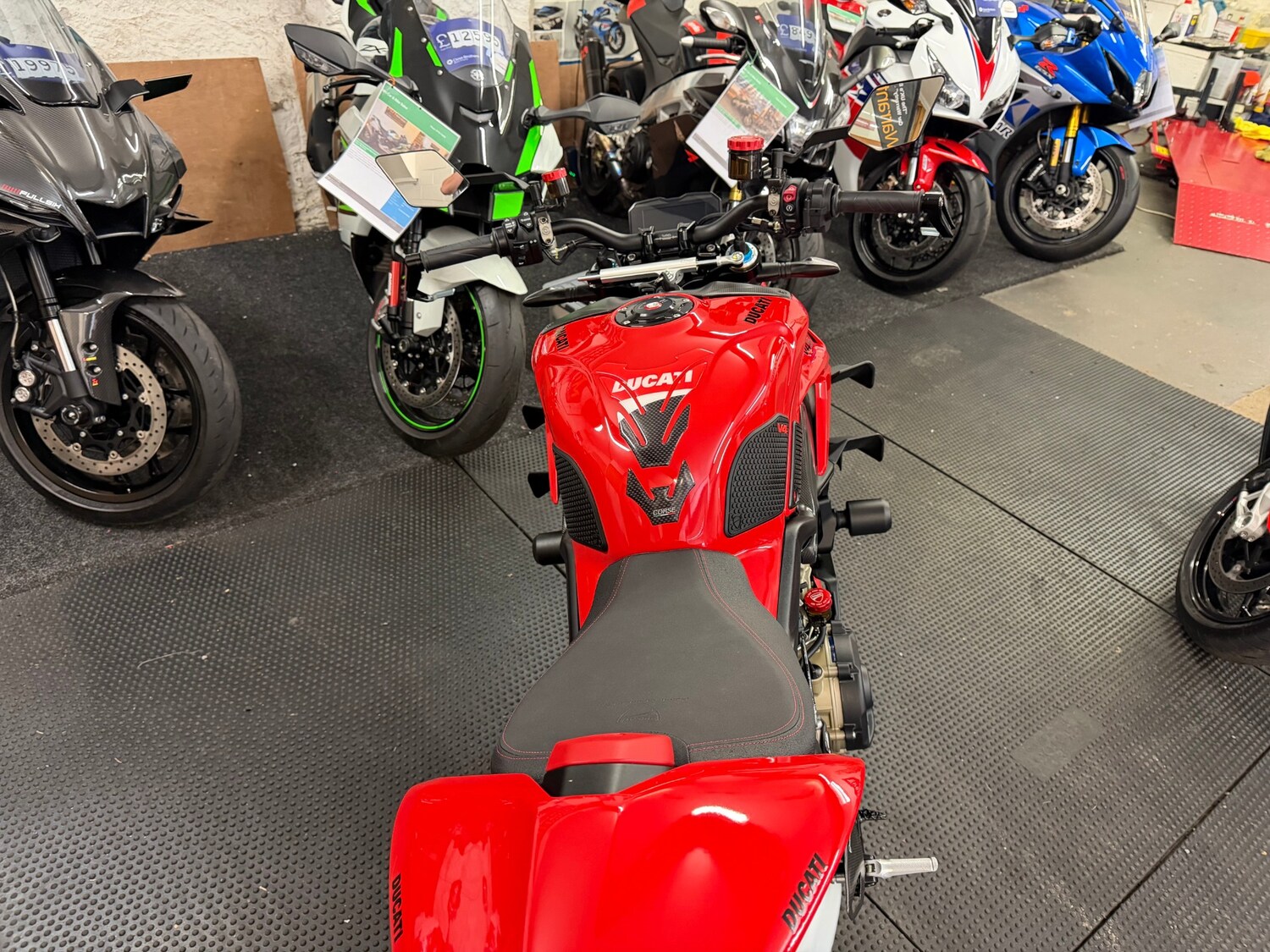 Used Ducati Streetfighter 2024 for sale - 78722207: Photo 16