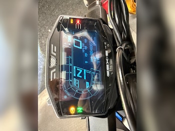 Used Suzuki GSX-S 2021 for sale - bike-79468944: Photo