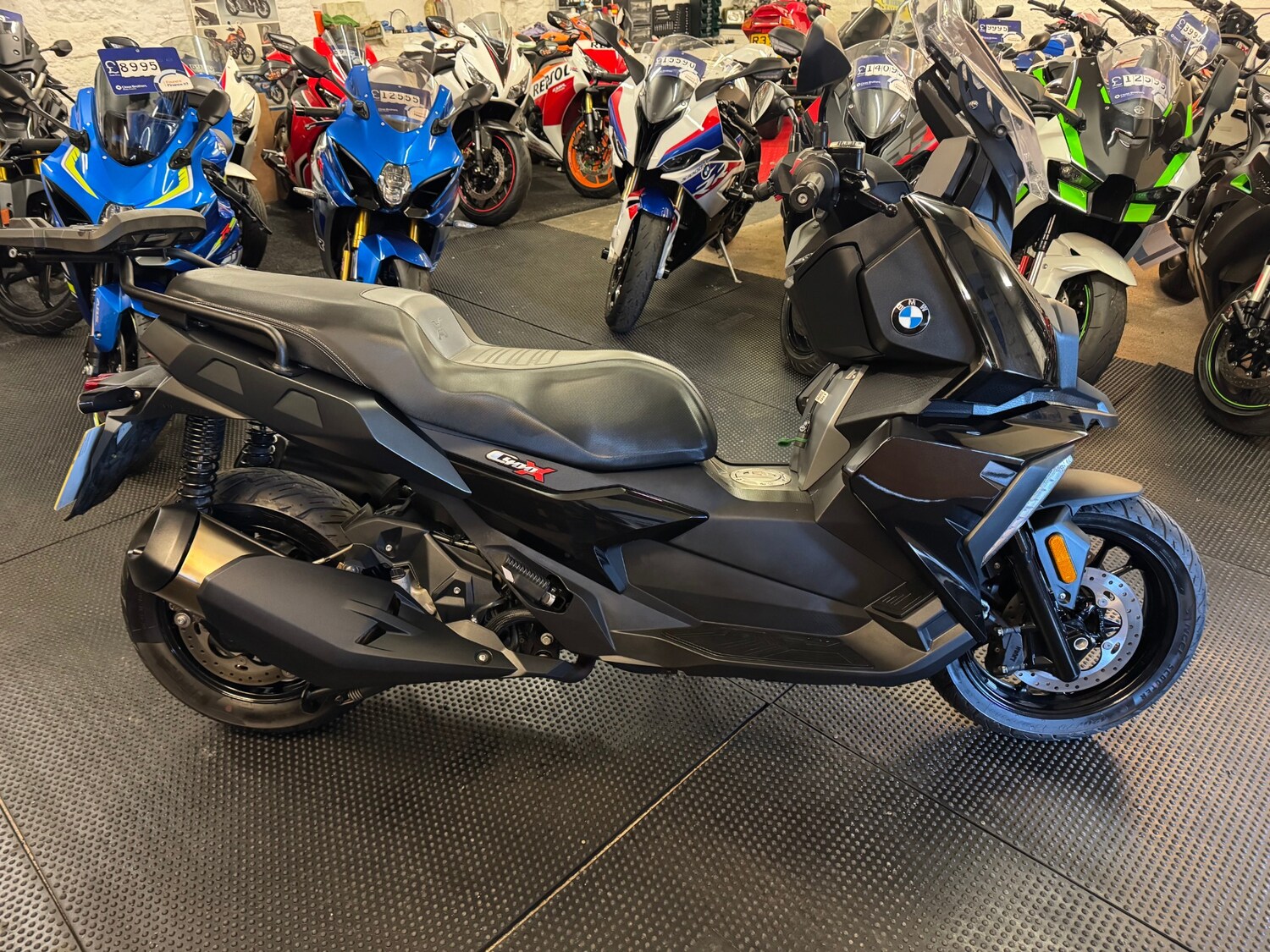 BMW C400