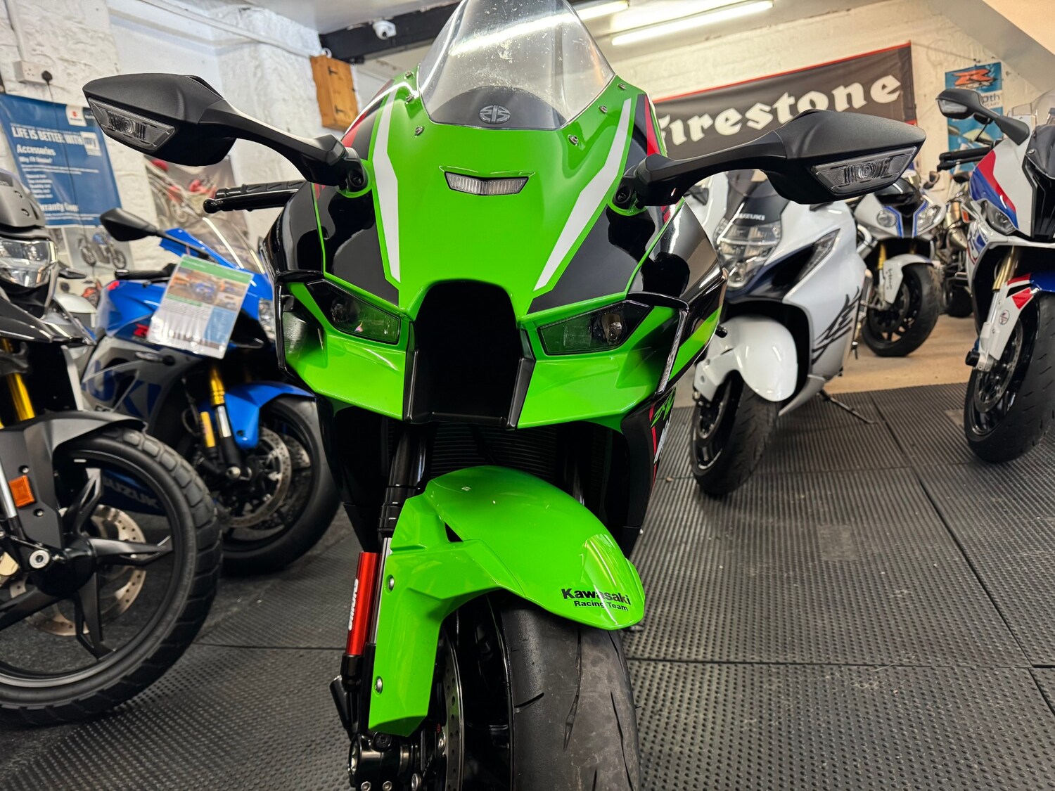 Kawasaki NINJA ZX 10