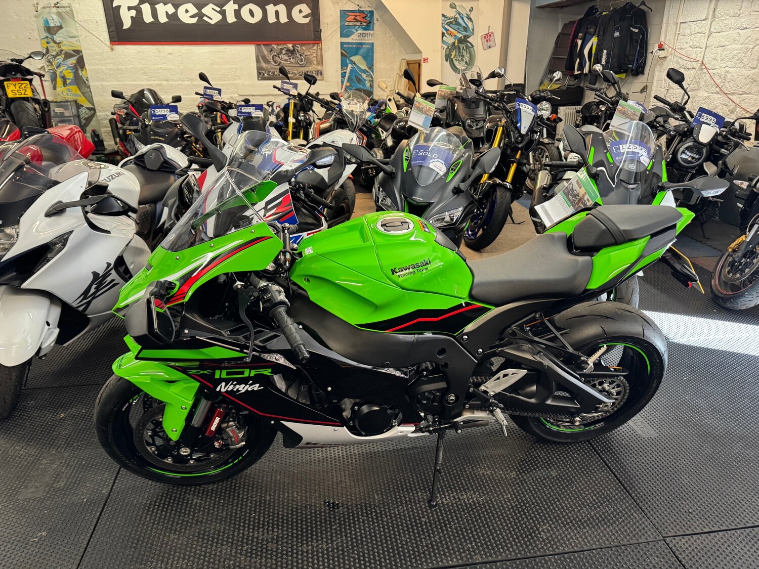 Kawasaki NINJA ZX 10