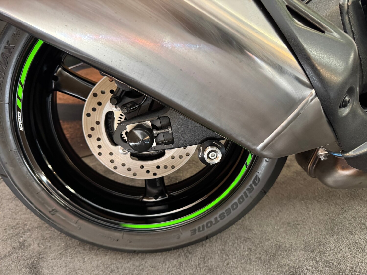 Kawasaki NINJA ZX 10