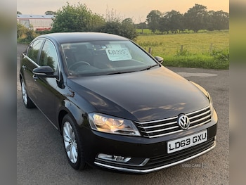 Volkswagen - Passat