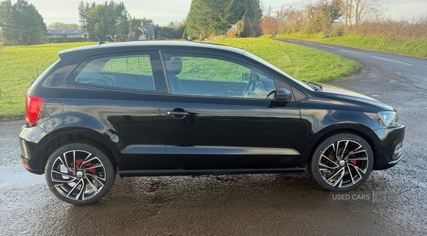 Used Volkswagen Polo 2017 for sale - 76702689: Photo 2