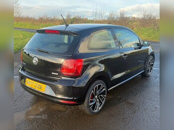 Used Volkswagen Polo 2017 for sale - 76702689: Photo