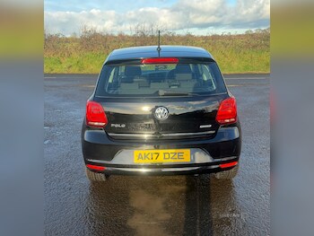 Used Volkswagen Polo 2017 for sale - 76702689: Photo