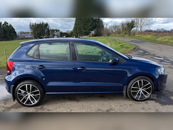Used Volkswagen Polo 2010 for sale - 77893410: Photo